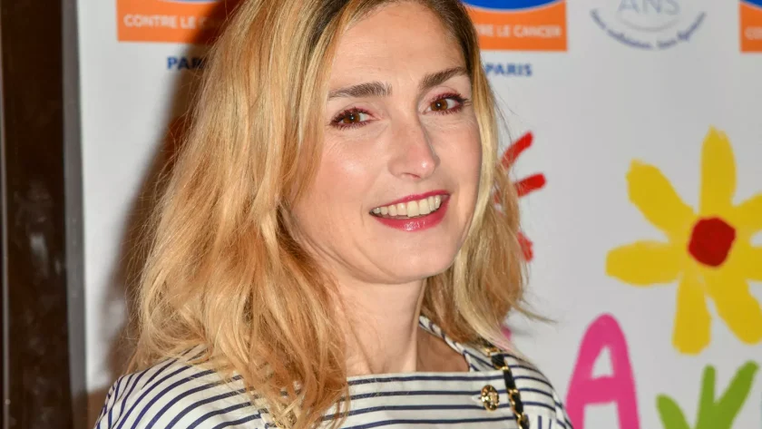 Julie Gayet Âge