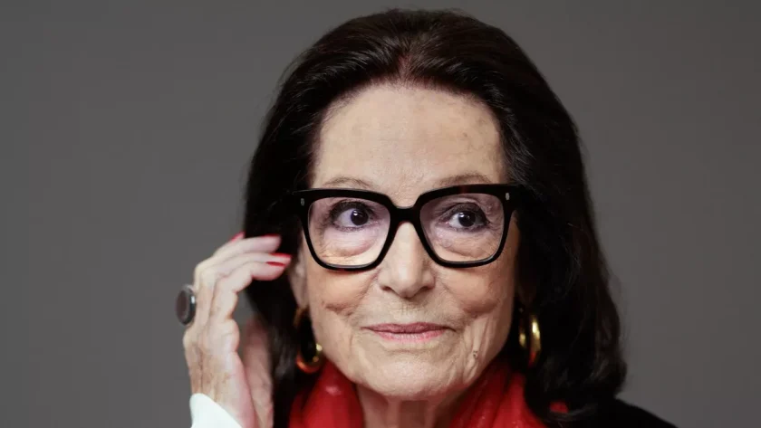 Nana Mouskouri Âge