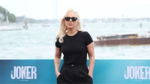 taille lady gaga