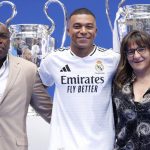 Kylian Mbappé et son fils