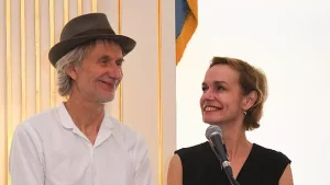 Qui ont éte les compagnons de Sandrine Bonnaire ?