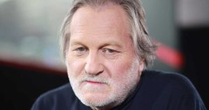 Âge Jean Jacques Debout