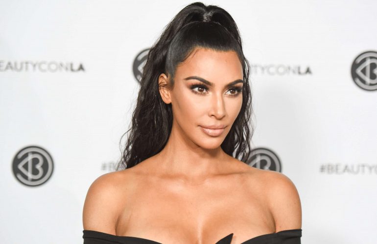 Kim Kardashian Taille