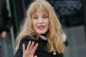 Arielle Dombasle Âge