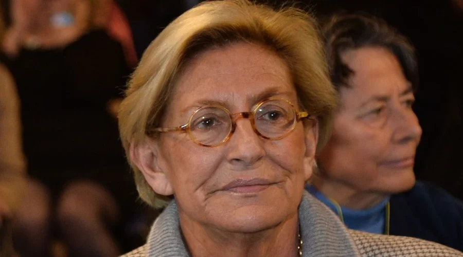 Isabelle Balkany Jeune