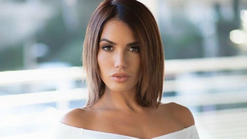 Manon Marsault Avant Chirurgie