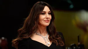 Monica Bellucci Taille