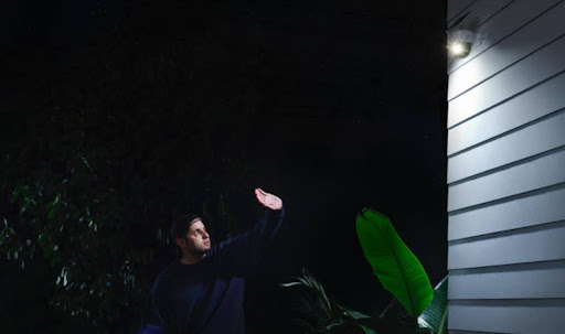 Principaux Avantages de la Vision Nocturne en Couleur dans les Caméras de Sécurité Extérieures